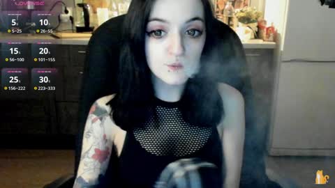 Lina 3  1715622743 online show from 01.03.25