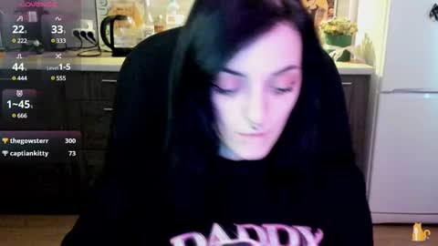 Lina 3  1715622743 online show from 03.10.25