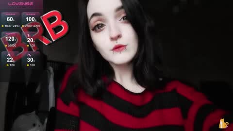 Snapshot of lina_tyaan chatting on 12.16.25 Lina 3 1715622743 online show from 12.16.25