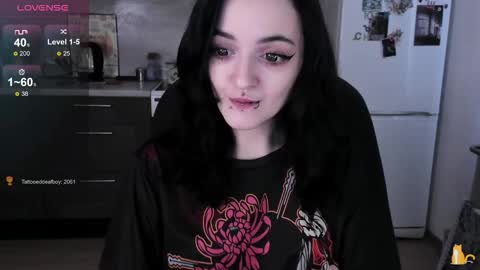 Snapshot of lina_tyaan chatting on 02.25.26 Lina 3 1715622743 online show from 02.25.26