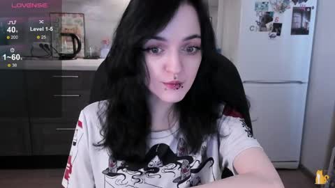 Lina 3  1715622743 online show from 03.06.26