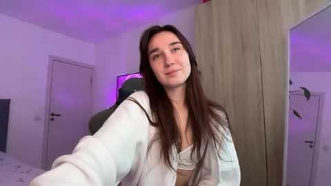 Lina online show from 11.06.25