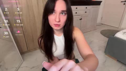 Lina online show from 11.14.25