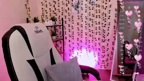 Lina online show from 06.30.26