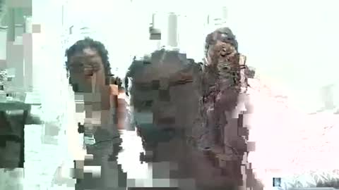 Snapshot of linadebie chatting on 11.16.25 LinaDebie online show from 11.16.25