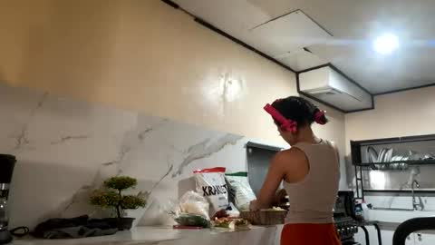 Snapshot of linadebie chatting on 11.24.25 LinaDebie online show from 11.24.25