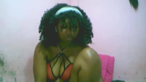 linah1123 online show from 10.29.25