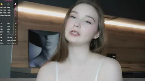 Lina online show from 12.03.25