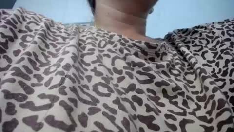 Lina Sparks online show from 08.01.26