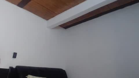 Lina online show from 01.05.25