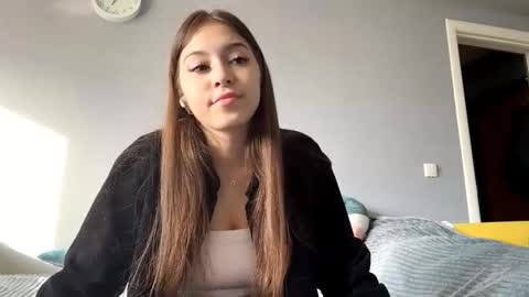 Elin online show from 09.27.25