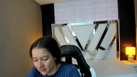  Linda  online show from 01.18.26