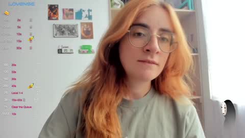 Giggles  online show from 03.09.25