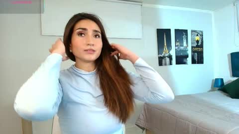 Maria Paula online show from 05.18.26