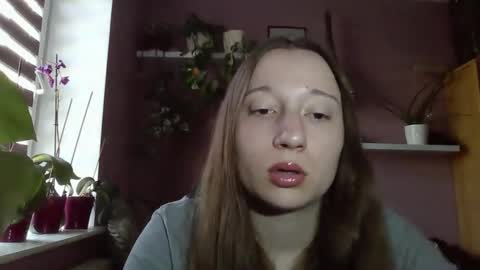 LindaAmore online show from 09.15.25