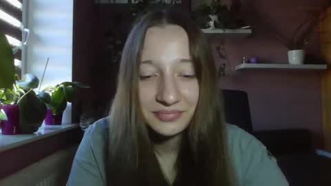 LindaAmore online show from 09.24.25
