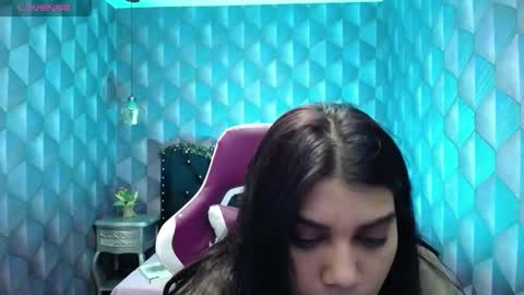    online show from 12.19.24