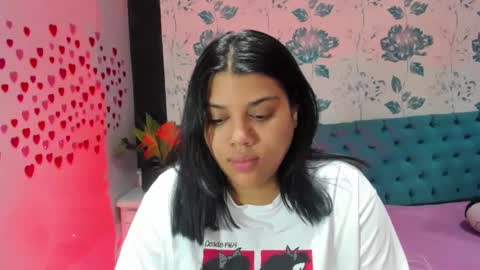 Snapshot of lindabreexlove chatting on 02.02.25 online show from 02.02.25