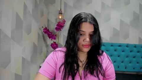 Snapshot of lindabreexlove chatting on 10.05.25 online show from 10.05.25