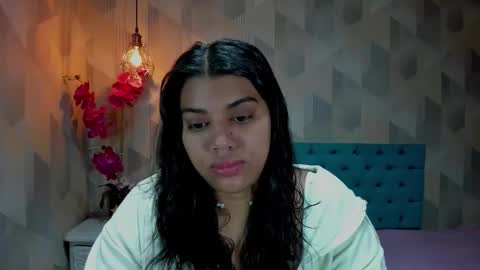 Snapshot of lindabreexlove chatting on 01.12.26 online show from 01.12.26