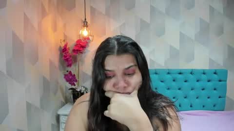 Snapshot of lindabreexlove chatting on 06.24.26 online show from 06.24.26