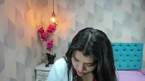 Snapshot of lindabreexlove chatting on 06.29.26 online show from 06.29.26