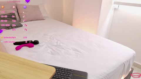 Linda online show from 04.08.26