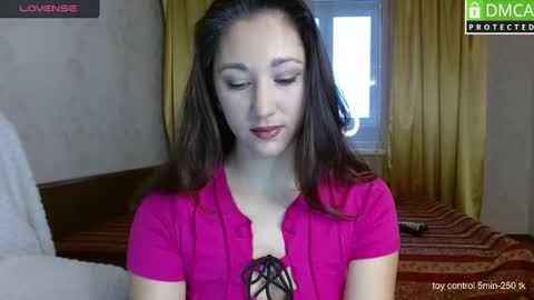 Snapshot of lindaernestine chatting on 03.01.25 LindaErnestine online show from 03.01.25