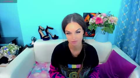 Linda online show from 10.06.25