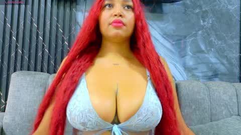 Lindsay online show from 04.12.26