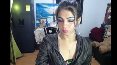 lindsey_2023 online show from 02.03.25