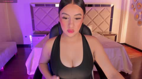 Lindsey Moss online show from 01.27.25