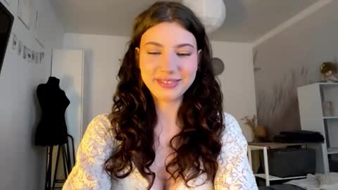 Linda online show from 03.22.26