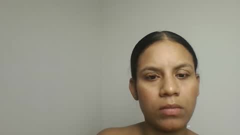 Snapshot of lineichun1708 chatting on 11.18.25 lineichun1708 online show from 11.18.25