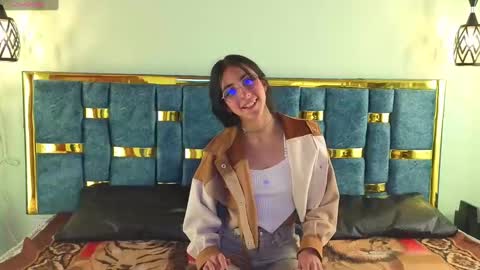 ling ling24 online show from 01.22.25