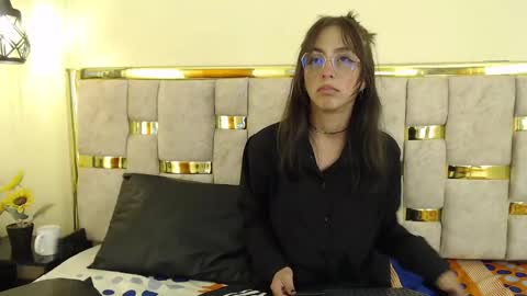 ling ling24 online show from 03.11.25