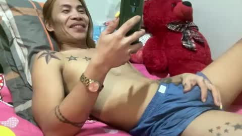 Snapshot of lingkure_69ts chatting on 01.02.25 weng bustamante online show from 01.02.25