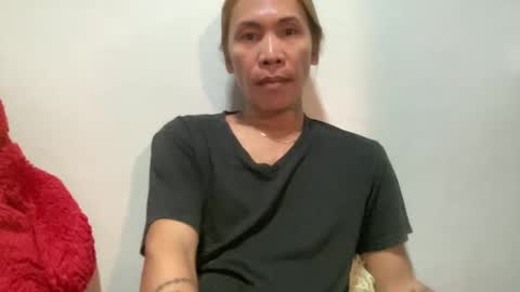 Snapshot of lingkure_69ts chatting on 01.04.25 weng bustamante online show from 01.04.25