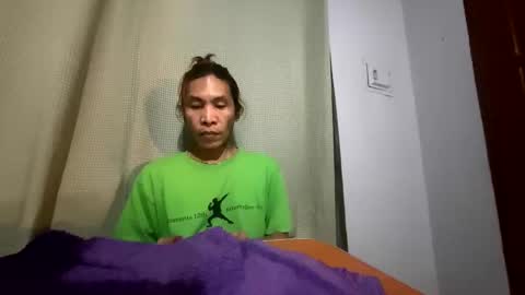 Snapshot of lingkure_69ts chatting on 02.28.25 weng bustamante online show from 02.28.25