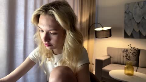 Emma online show from 04.10.26