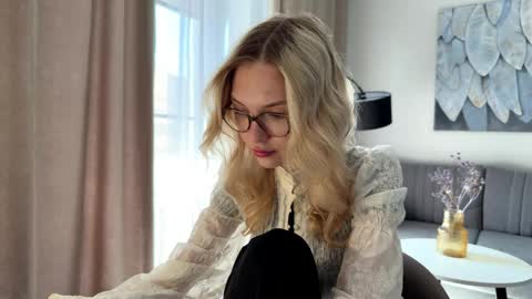 Emma online show from 04.11.26