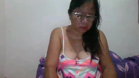 Snapshot of linzy164236 chatting on 10.13.25 linzy164236 online show from 10.13.25