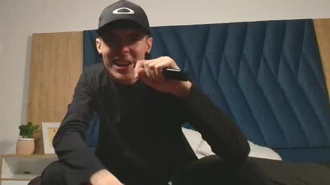 Lio online show from 04.13.26