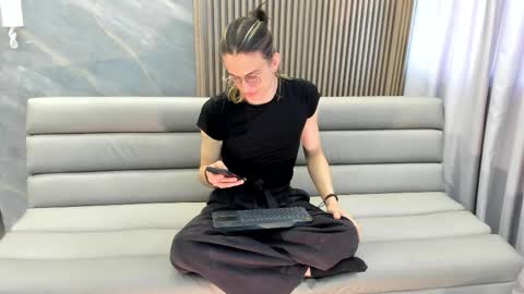 Lior evan online show from 11.27.25