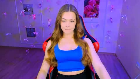 Snapshot of liora_wisp chatting on 06.26.26 liora online show from 06.26.26