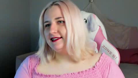 LioraArdyn online show from 03.19.26