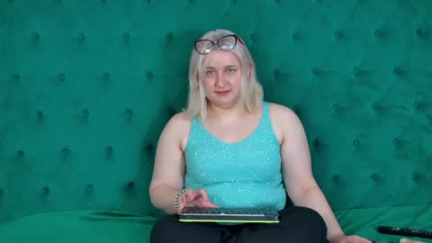 LioraArdyn online show from 04.09.26