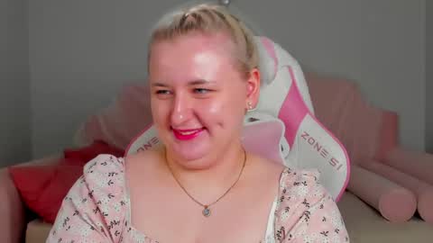 LioraArdyn online show from 04.16.26