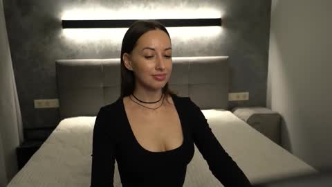 Katrine in black Lisa in  online show from 12.22.24