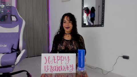 Snapshot of lips_sarasofia chatting on 12.05.24 lips_sarasofia online show from 12.05.24